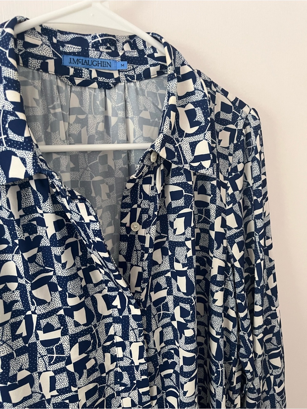 J. McLaughlin Geometric Tulip Long Sleeve Collared Hidden Button Dress Medium - Picture 5 of 13
